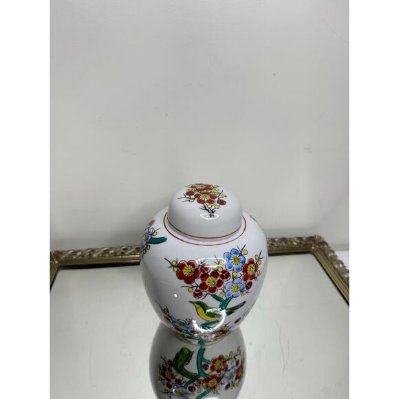 Hand Crafted Japenese Lidded Ginger Jar Bird Floral Motiff - Picture 4 of 10